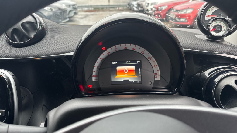 Smart EQ forfour hatchback 60kW EQ Exclusive 17kWh 5dr Auto [22kWch] Electric Hatchback